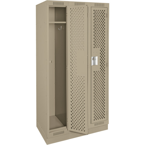 Casiers Clean Line, Bloc de 3, 36" x 18" x 76", Acier, Beige, Rivet (assembl&eacute;), Perfor&eacute; Sécurité Médic