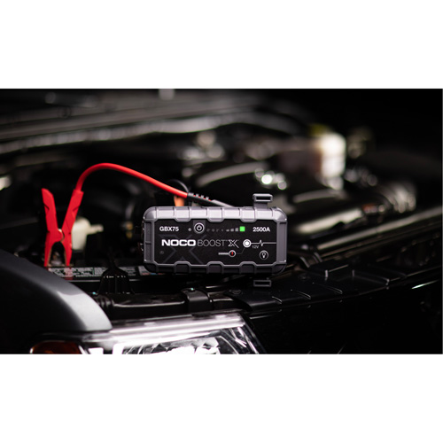 GBX75 Boost&reg; X Jump Starter Sécurité Médic
