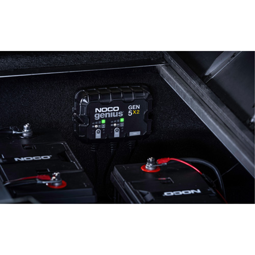Genius&reg; Gen5X2 2-Bank, 10-Amp On-Board Battery Charger Sécurité Médic