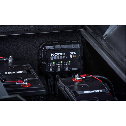 Genius&reg; Gen5X3 3-Bank, 15-Amp On-Board Battery Charger Sécurité Médic