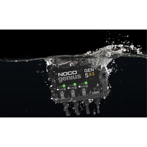 Genius&reg; Gen5X3 3-Bank, 15-Amp On-Board Battery Charger Sécurité Médic