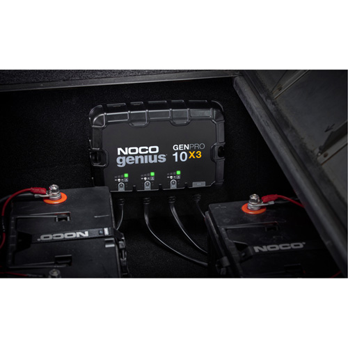 Genius&reg; GenPro10X3 3-Bank, 30-Amp On-Board Battery Charger Sécurité Médic