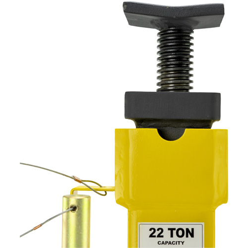 Jack Stands with Adjustable Screw Top Saddle, Locking Pin, 15-1/2" - 20-1/2" H Sécurité Médic
