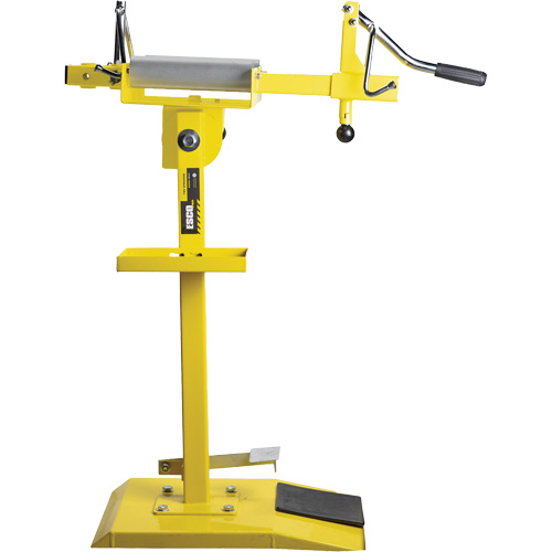 Manual Tire Spreader with Tilting Pedal Sécurité Médic