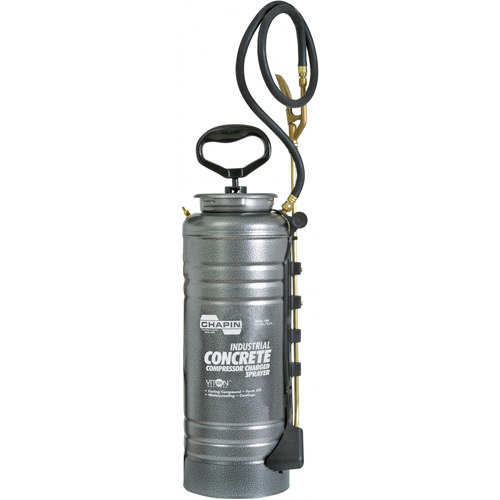 Pump Free Compressor Charged Sprayers, 3.5 gal. (13.25 L), Steel, 24" Wand Sécurité Médic