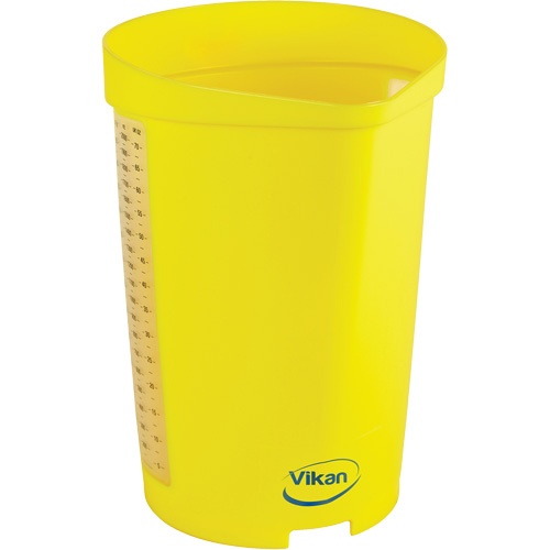 Measuring Jug, Plastic, Yellow, 65 oz. Sécurité Médic