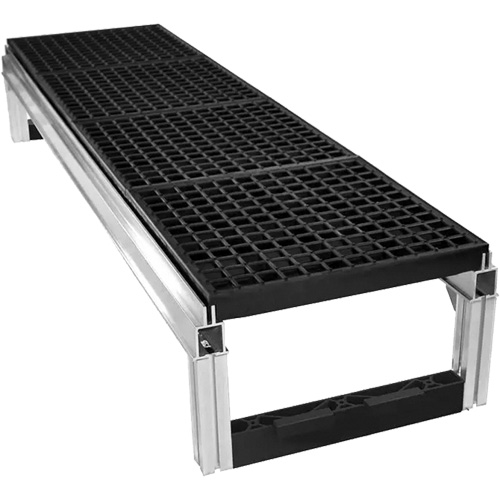 Trousse de plateforme de travail modulaire en aluminium &agrave; drainage ouvert FOUNDATION, 18" la x 72" pr, Capacit&eacute; de 400 lb, Enti&egrave;rement soud&eacute; Sécurité Médic