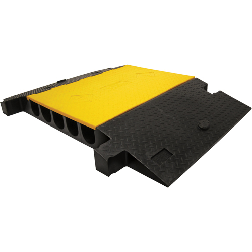 Protecteur de c&acirc;ble robuste Yellow Jacket, 5 canaux, 35,75" lo x 57,25" la x 5,125" h Sécurité Médic