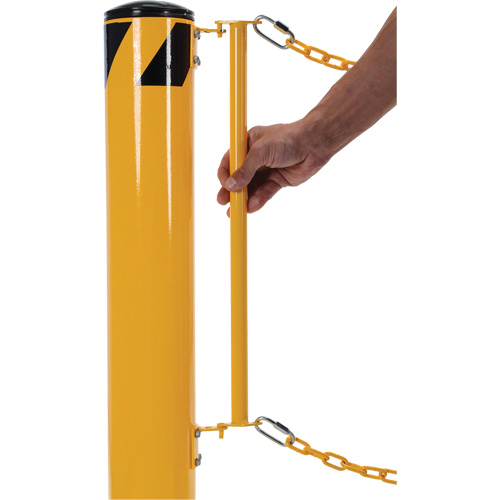 Dock Chain Barrier Bollard System, Steel, 42" H x 6-5/8" W, Yellow Sécurité Médic