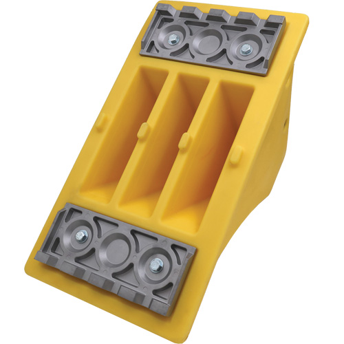 75 Ton Large Equipment Wheel Chock with Aluminum Cleats, Urethane, Yellow Sécurité Médic