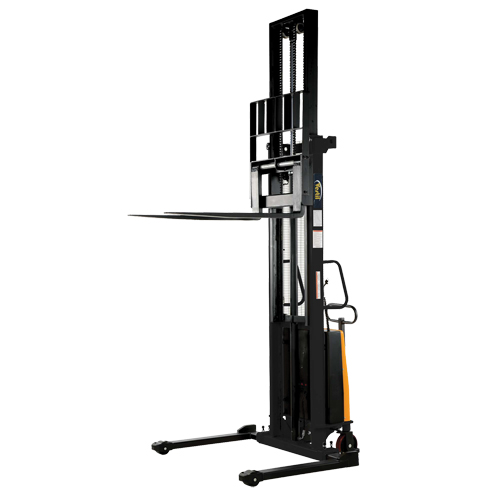 Fork Lift Stacker, Electric Operated, 2000 lbs. Capacity, 150" Max Lift Sécurité Médic