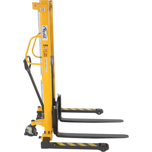 Gerbeur hydraulique manuel, Fonctionnement Pompe manuelle, Capacit&eacute; 2000 lb, Lev&eacute;e max 63" Sécurité Médic