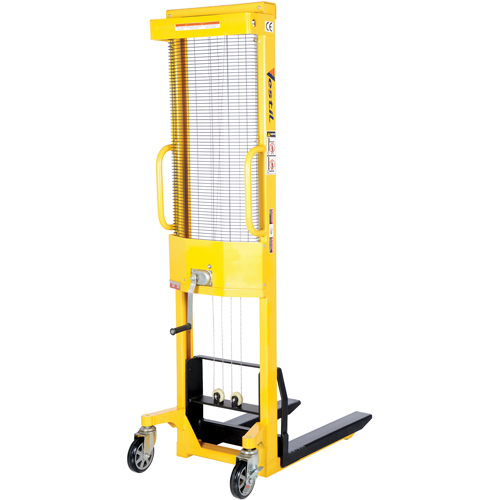 Gerbeur manuel, Fonctionnement Treuil manuel, Capacit&eacute; 770 lb, Lev&eacute;e max 60" Sécurité Médic