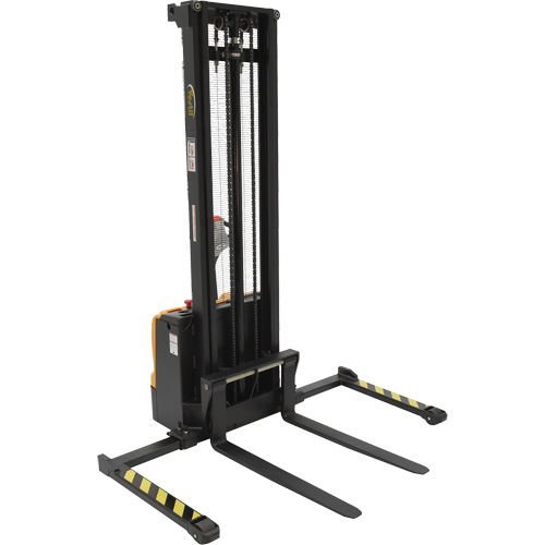 Gerbeur &agrave; m&acirc;t double, Fonctionnement &eacute;lectrique, Capacit&eacute; 2200 lb, Lev&eacute;e max 150" Sécurité Médic