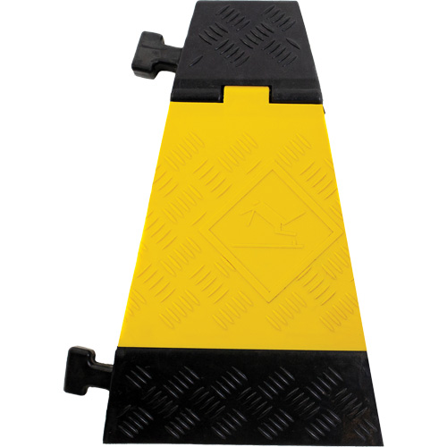 Protecteur de c&acirc;ble tourne-&agrave;-droite robuste Powerhouse, 3 canaux, 12" lo x 19,75" la x 3" h Sécurité Médic