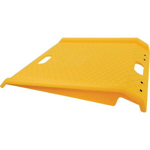 Rampe de trottoir portable en poly pour diable, Capacit&eacute; de 1000 lb, 27" la x 27" lo Sécurité Médic