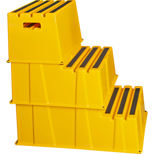 Industrial Step Stool, 3 Steps, 34-13/16" x 22-7/16" x 28-1/2" High Sécurité Médic
