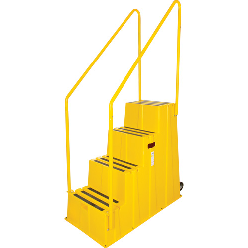 Industrial Step Stool, 4 Steps, 44" x 22-1/4" x 65-1/8" High Sécurité Médic