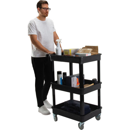 Chariot utilitaire avec tablette &agrave; bordure profonde, 3 tiers, 19" x 39-1/2" x 28-1/4", Capacit&eacute; 330 lb Sécurité Médic
