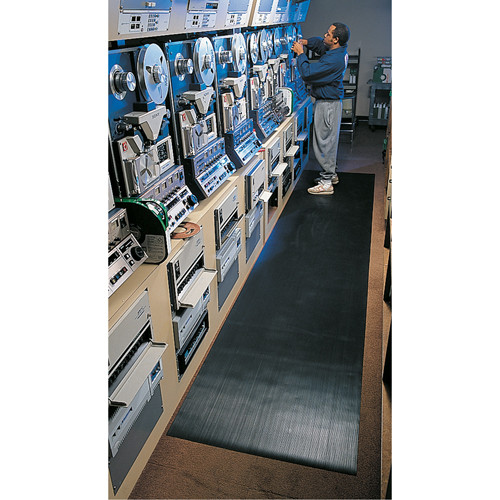 Tapis standard no 381, Ergonomique, 4' x 105' x 1/8", Noir Sécurité Médic