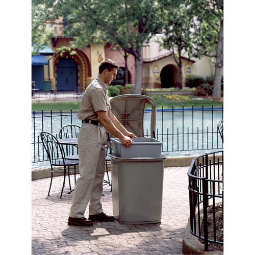 Untouchable&reg; Containers, Polyethylene, 35 US gal. Sécurité Médic