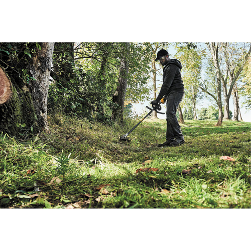 Max* Cordless Brushless Attachment-Capable String Trimmer, 17", Battery Powered, 60 V Sécurité Médic