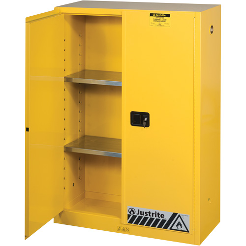 Armoires Sure-Grip EX pour produits inflammables, 45 gal., 2 Porte(s), 43" La x 65" h x 18" p Sécurité Médic