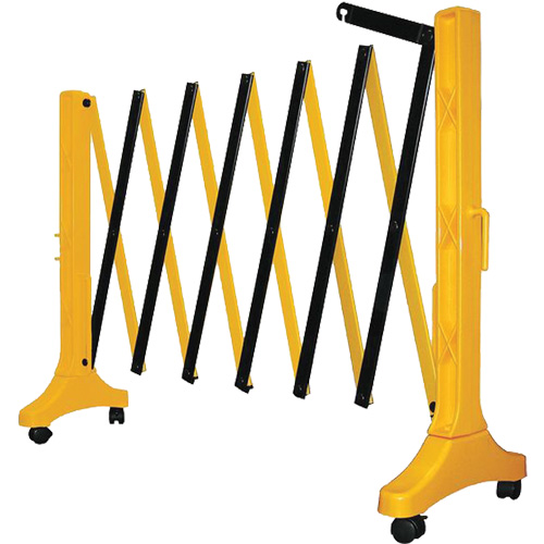 Xpandit Barricade, 36" H x 11.5' L, Black/Yellow Sécurité Médic