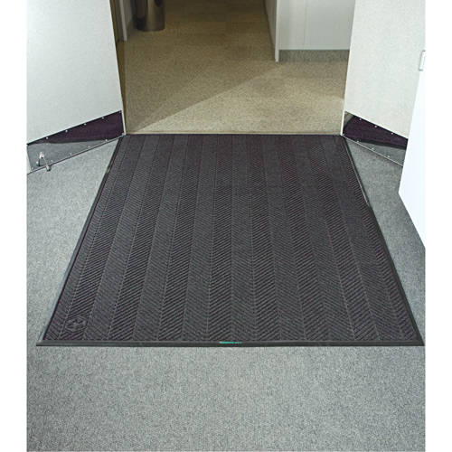 Waterhog&reg; Eco Elite Matting, Wiper/Scraper, 3' x 8' x 3/8", Grey Ash Sécurité Médic