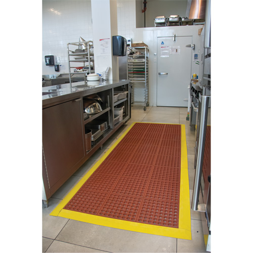 Anti-Fatigue Link Matting, Honeycomb, 3' x 3' x 1/2", Brown, Nitrile/Rubber Sécurité Médic