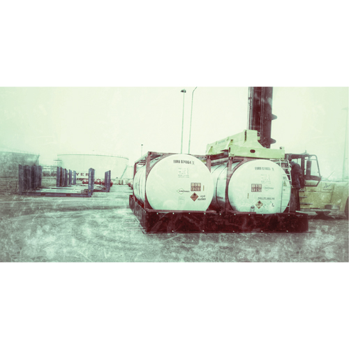 Single ISO Tank Berm, 3590 gal. Capacity, 24' W x 10' L x 24" H, L-Bracket Sécurité Médic