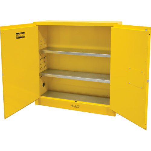 Armoire pour produits inflammables, 24 gal., 2 Porte(s), 43" La x 44" h x 12" p Sécurité Médic