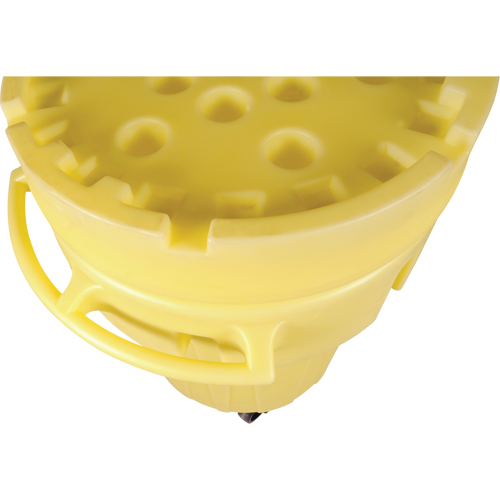 Ultra-Overpacks&reg; Wheeled Drum, 95 gal., Mobile Sécurité Médic