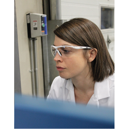 Lunettes de s&eacute;curit&eacute; s&eacute;rie Z1500, Lentille Transparent, Anti-&eacute;gratignures, R&eacute;pond ou surpasse la norme CSA Z94.3 Sécurité Médic