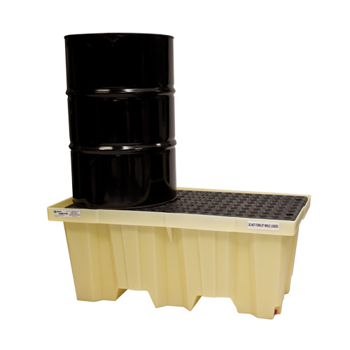 Palettes Poly-Spillpallet emboîtables avec drain pour 2 barils, Capacit&eacute; de d&eacute;versement 66 gal. US, 51" x 26" x 21" Sécurité Médic