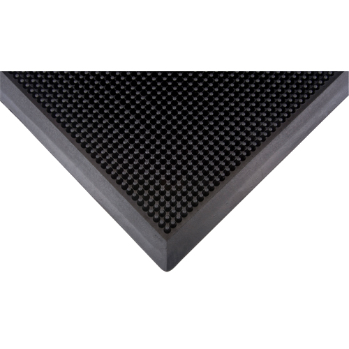 Tapis d'entr&eacute;e ext&eacute;rieure, Caoutchouc, Grattoir Type, Motif Textur&eacute;, 2' x 2-2/3', Noir Sécurité Médic