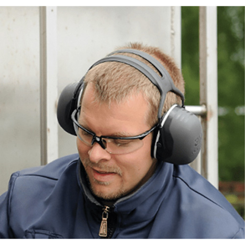 Peltor Electrically Insulated Earmuffs, Cap Mount, 31 NRR dB Sécurité Médic
