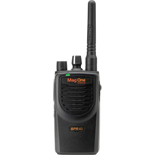 BPR40 Series Portable Radio, UHF/VHF Radio Band, 16 Channels, 300 000 sq. ft. Range Sécurité Médic