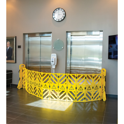 Portable Mobile Barrier, 40" H x 13' L, Yellow Sécurité Médic