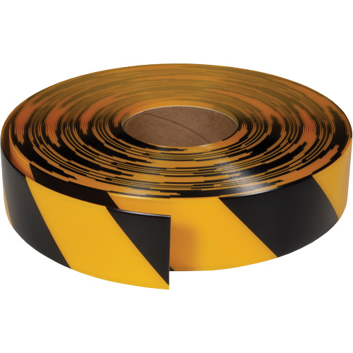 Ruban de marquage tr&egrave;s r&eacute;sistant pour plancher ArmorStripe, 2" x 100', PVC, Noir et jaune Sécurité Médic