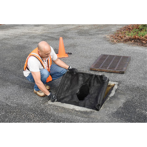 Bac de r&eacute;tention carr&eacute; Ultra-Drain Guard avec orifice de trop-plein, Huile & s&eacute;diments, 16" - 28" lo x 20" - 36" la Sécurité Médic