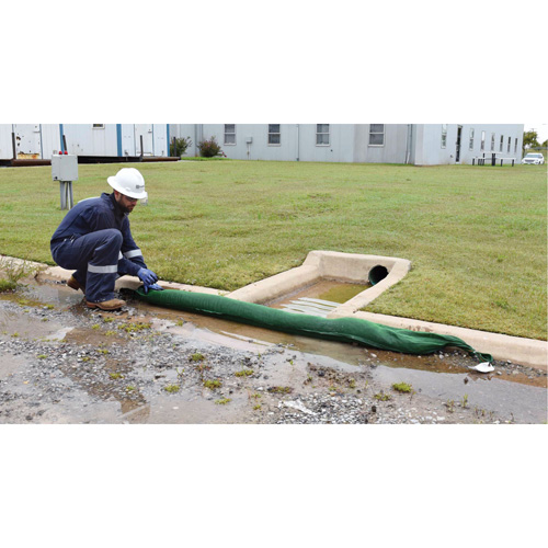 Sorb 44 Ultra-Filter Sock, Oil Only, 7" W x 9' L, Pack of 1 Sécurité Médic