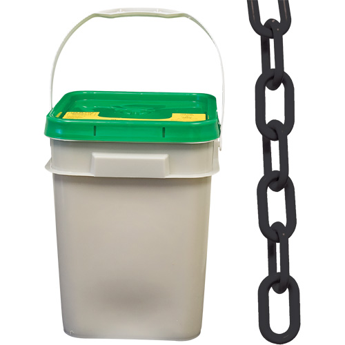 Heavy-Duty Plastic Safety Chain, Black, 2" Link, 120' Length Sécurité Médic