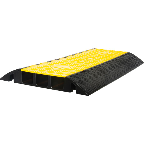 Polyurethane Cable Protector, 3 Channels, 35.43" L x 19.69" W x 3" H Sécurité Médic