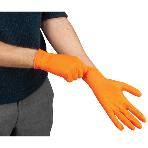 Heavyweight Tactile Grip Examination Gloves, Small, Nitrile, 8-mil, Powder-Free, Orange, Class 2 Sécurité Médic