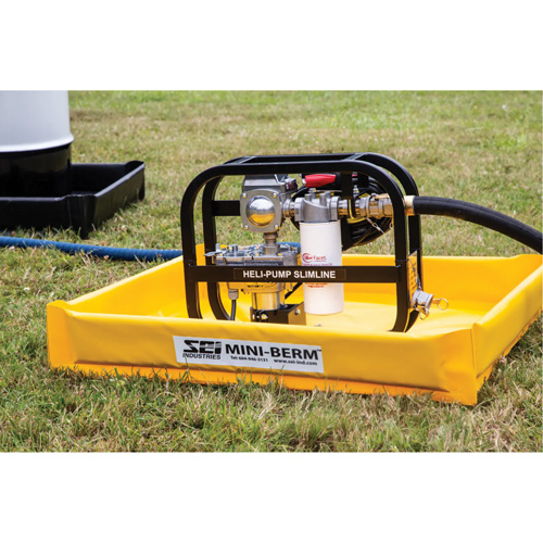 Yellow PVC Mini-Berm, 22 US gal. Capacity, 3' W x 3' L x 4" H Sécurité Médic