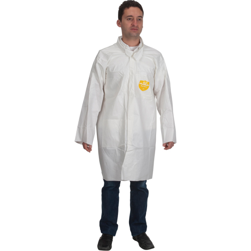 ProShield&reg; 60 Lab Coat, Microporous/Polypropylene, White, Medium Sécurité Médic