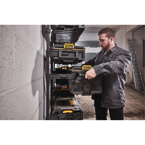 ToughSystem&reg; 2.0 Large Toolbox, 21-3/4" x 14-3/4" x 12-3/8", Black Sécurité Médic