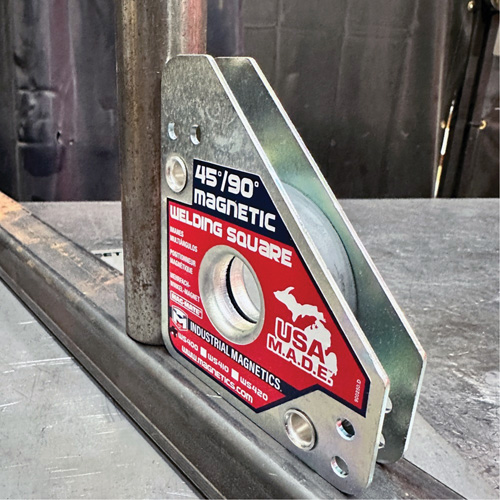 Magnetic Welding Squares, 3-3/4" L x 3/4" W x 4-3/8" H, 75 lbs. Sécurité Médic