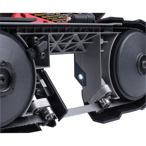 M18 Fuel Compact Band Saw (Tool Only), 18 V, 3-1/4" Capacity Sécurité Médic